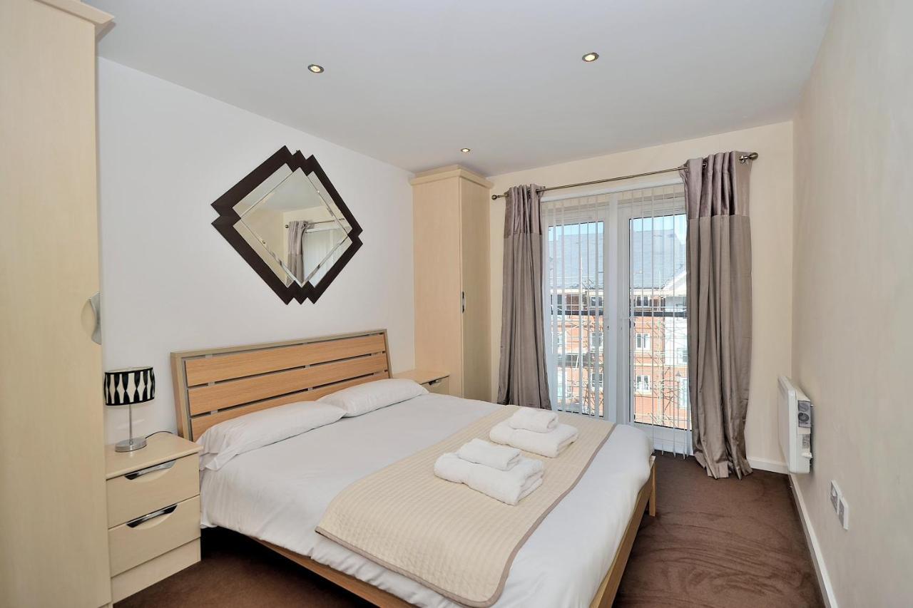 Racecourse Serviced Apartments 체스터 외부 사진