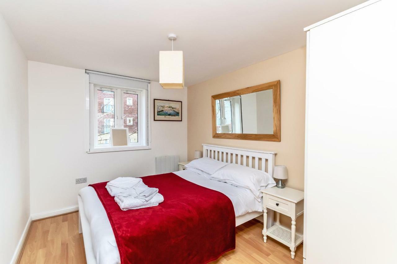 Racecourse Serviced Apartments 체스터 외부 사진