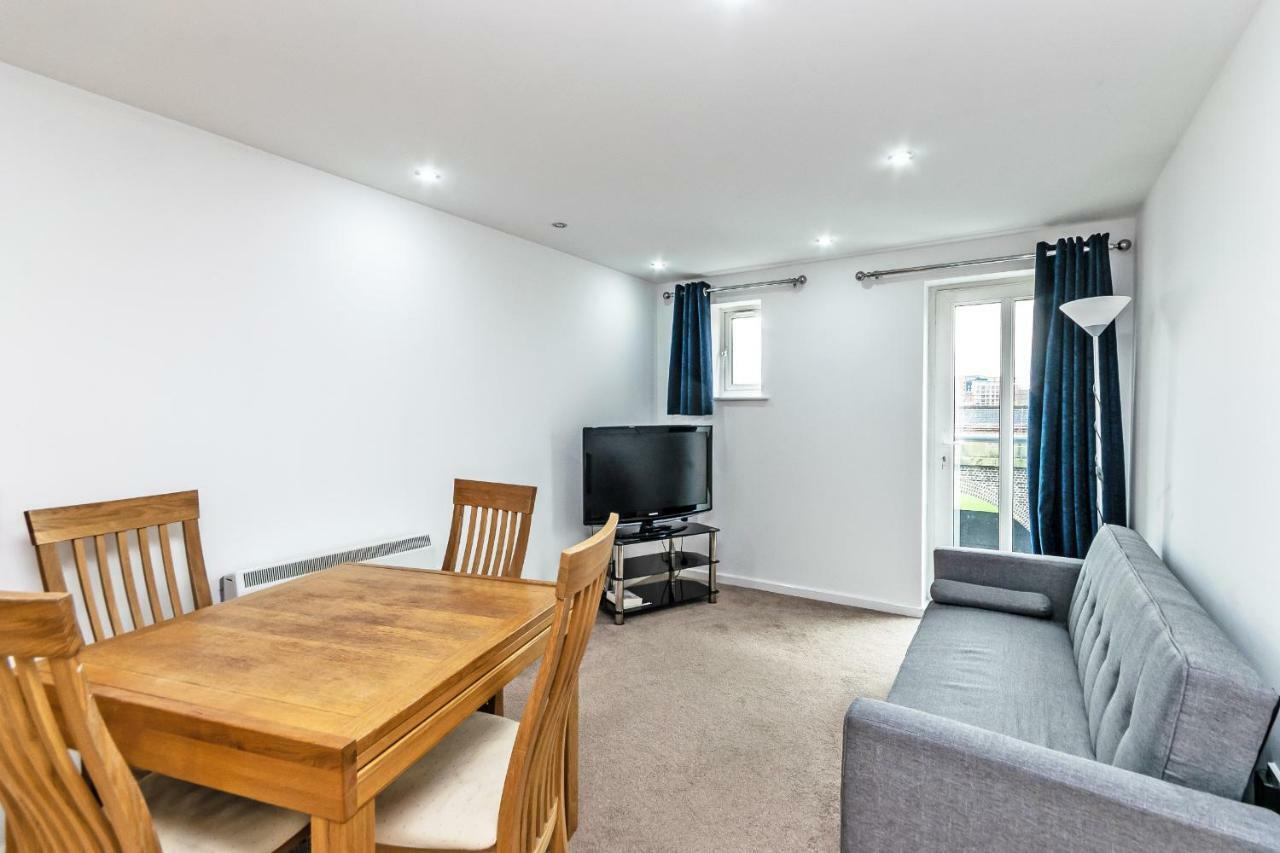 Racecourse Serviced Apartments 체스터 외부 사진
