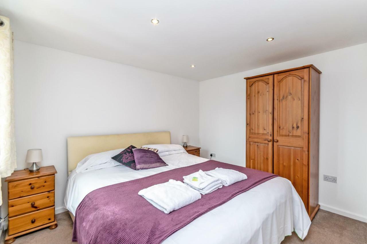 Racecourse Serviced Apartments 체스터 외부 사진