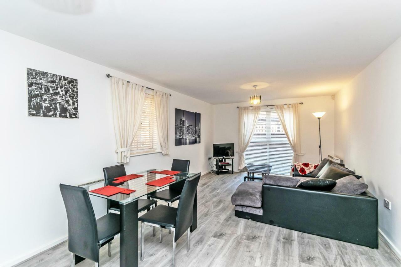 Racecourse Serviced Apartments 체스터 외부 사진