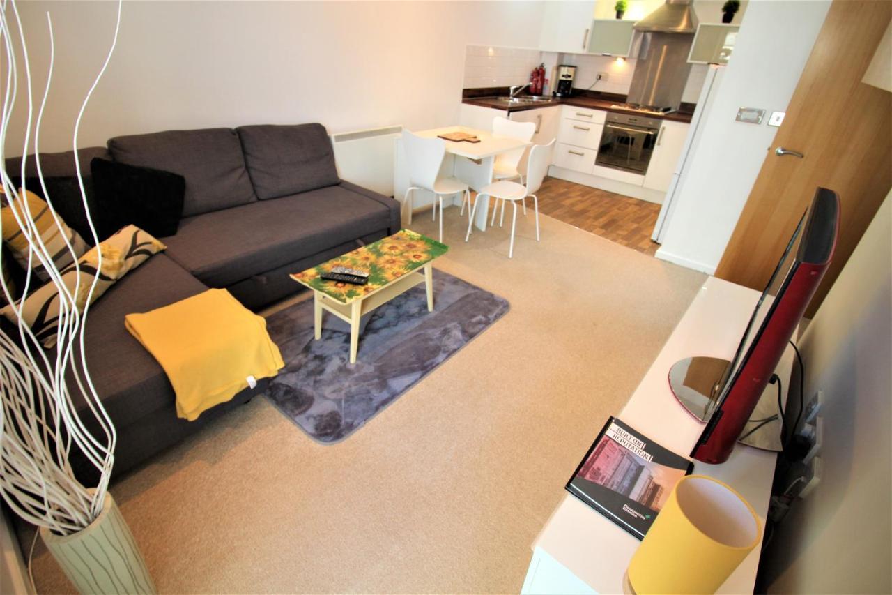Racecourse Serviced Apartments 체스터 외부 사진