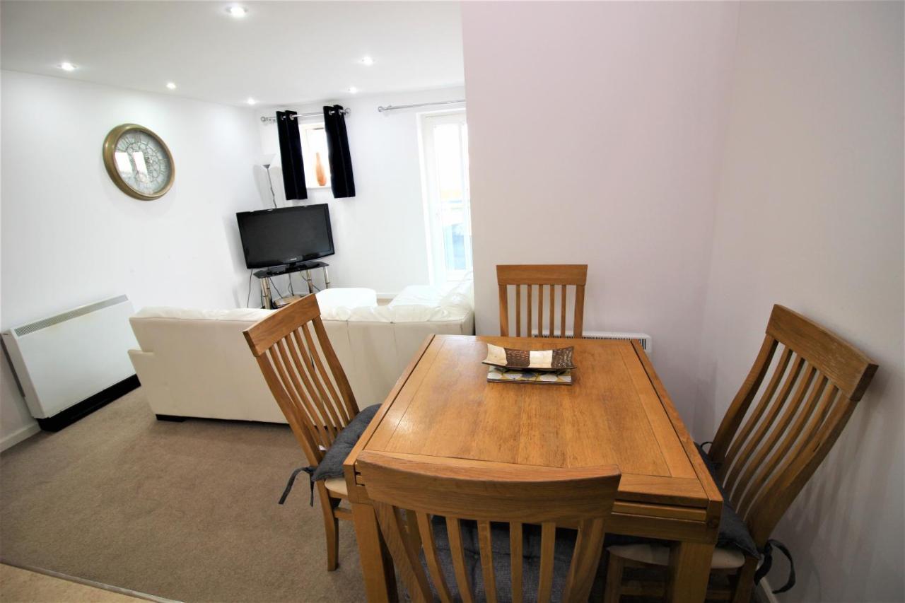 Racecourse Serviced Apartments 체스터 외부 사진