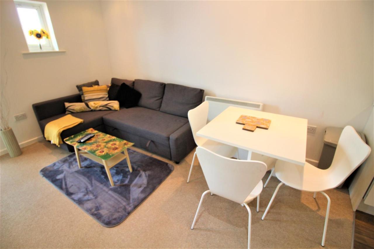 Racecourse Serviced Apartments 체스터 외부 사진